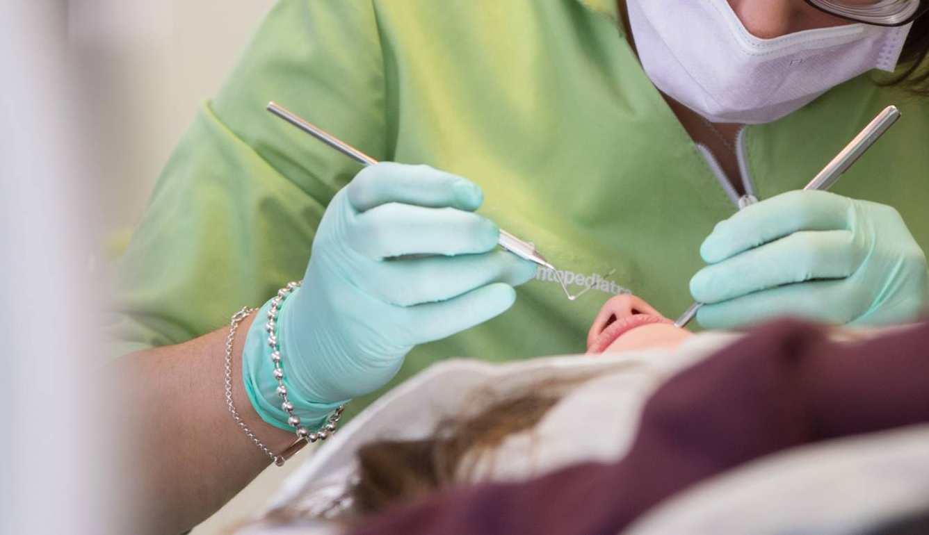 Odontología Conservadora y Estética Dental